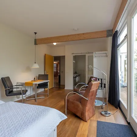 Bed & Breakfast Kroontjesduin 3*