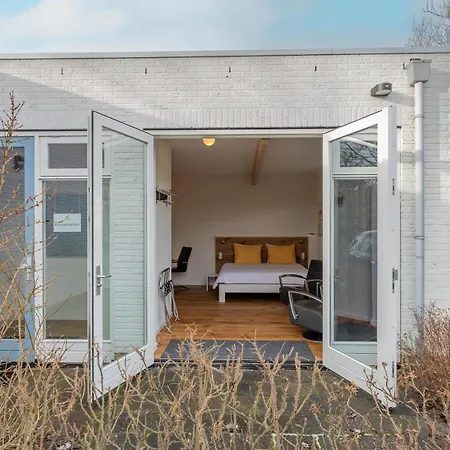 Bed & Breakfast Kroontjesduin 3*